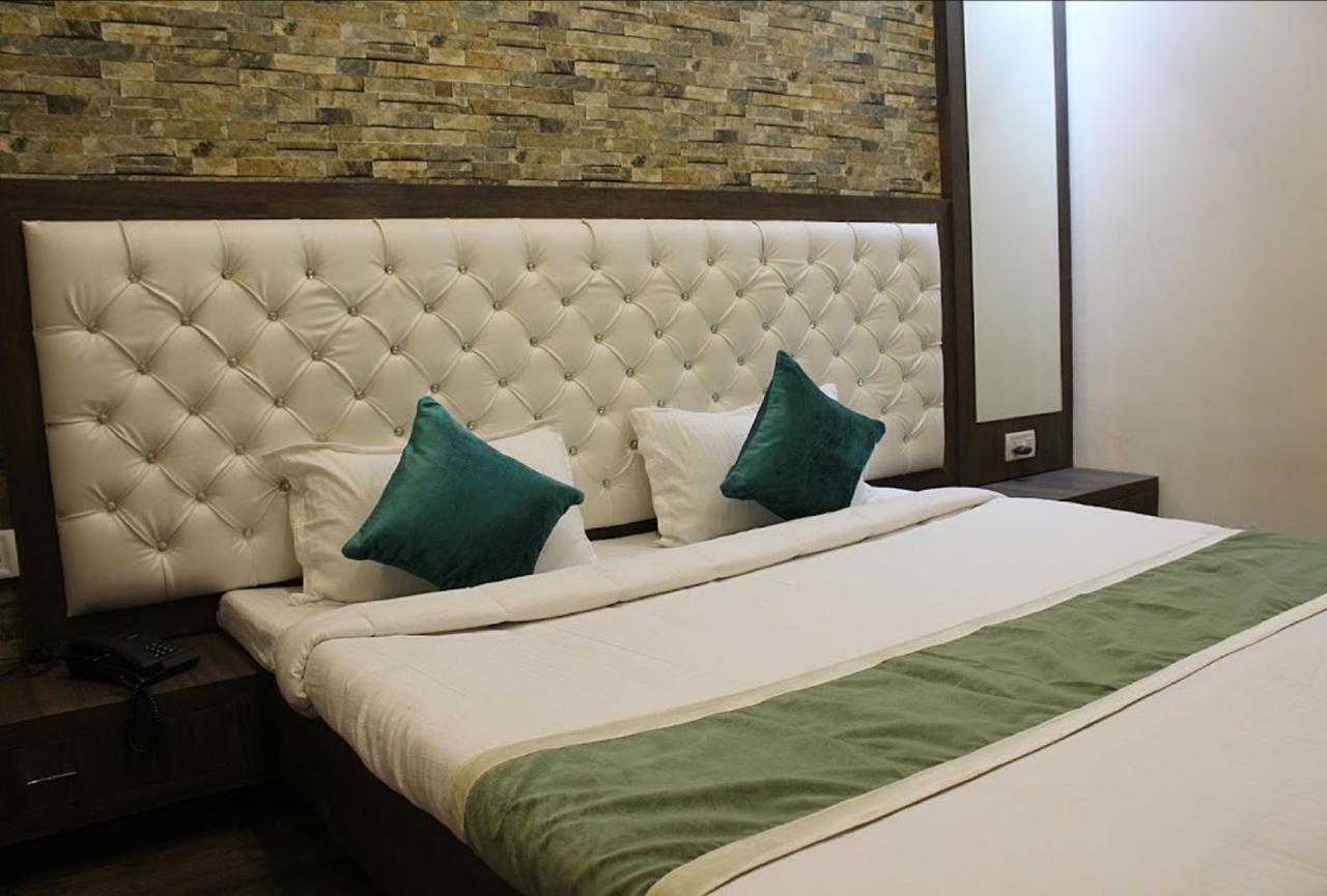 Hotel Ab Palace Jamshedpur Exterior photo